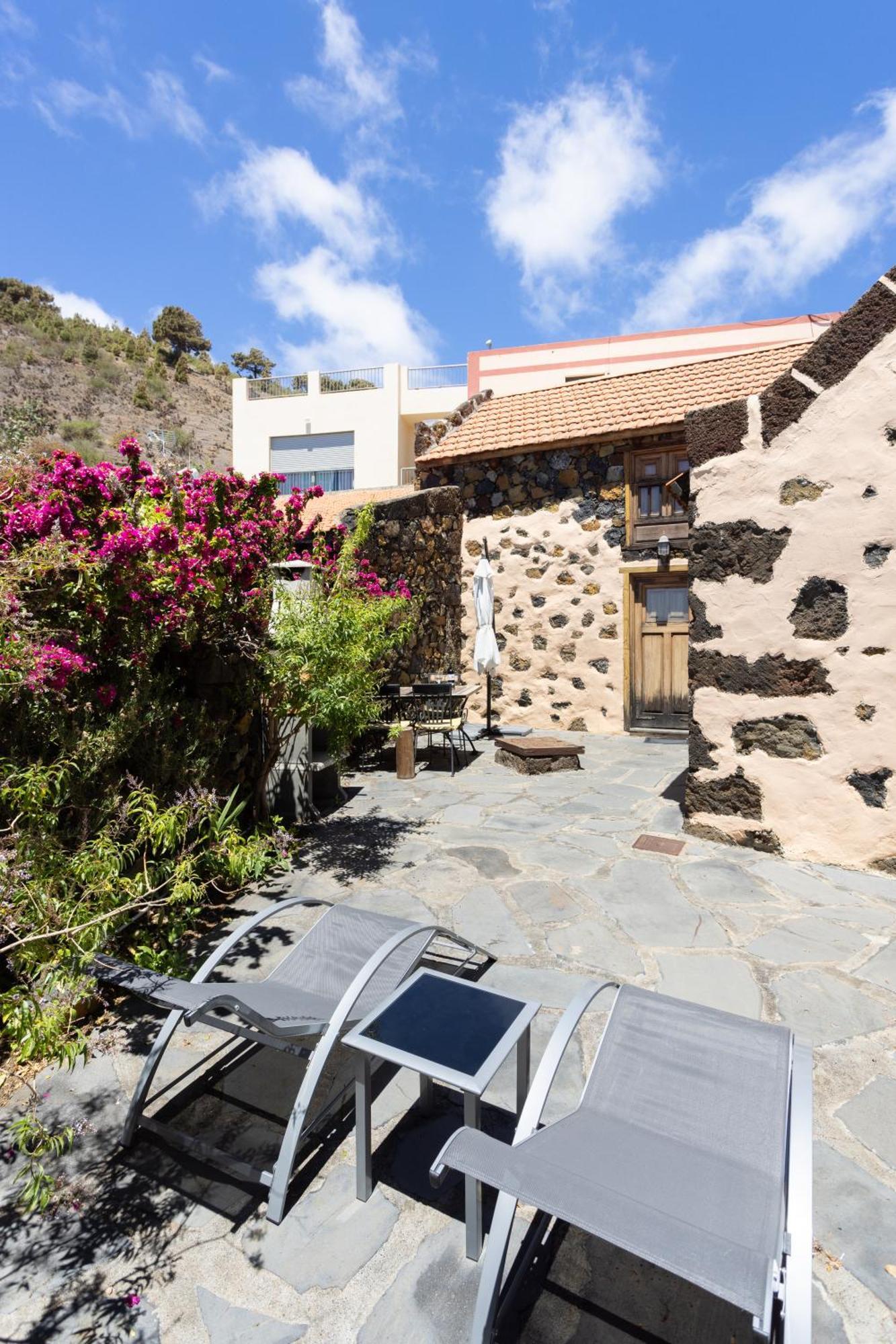 Гостьовий будинок Stunning Rustic House El Pinar & Wifi Екстер'єр фото